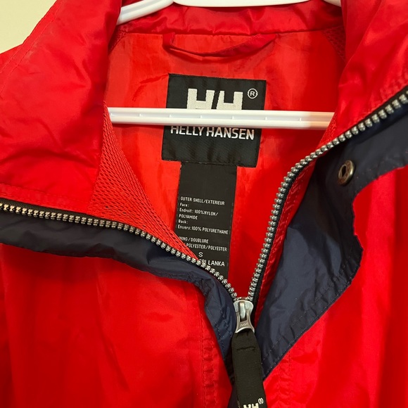 Helly Hansen Rain Jacket HellyTech Packable Hooded Red Women’s size Small - Picture 5 of 10